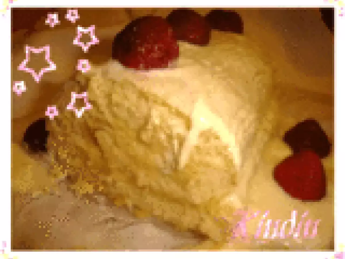 Torta com cobertura de mousse de chocolate branco - foto 2