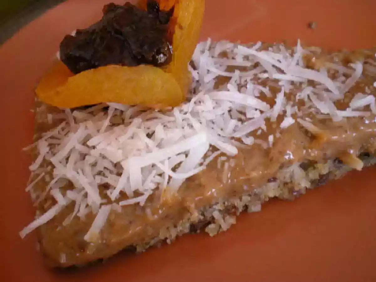 TORTA DE AMEIXA -PRETA VEGAN