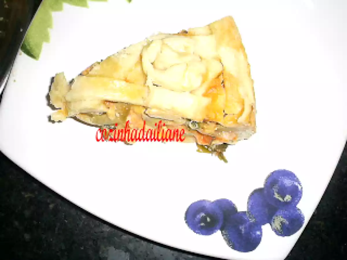 Torta de frango e requeijão com massa podre - foto 2