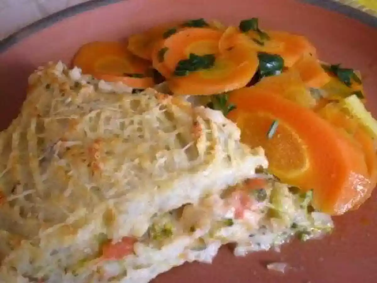 TORTA DE INHAME E BATATA RECHEADA COM BRÓCOLIS