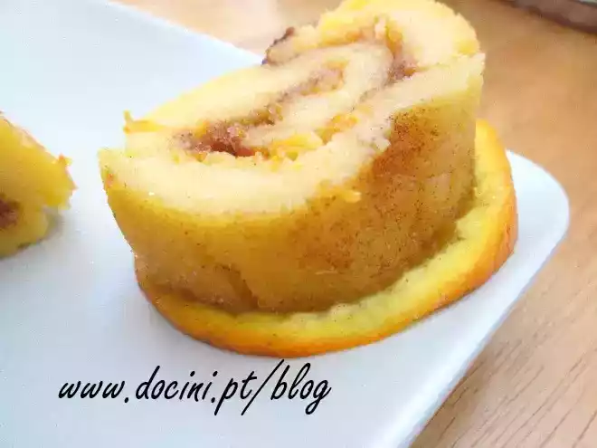 Torta de laranja com canela