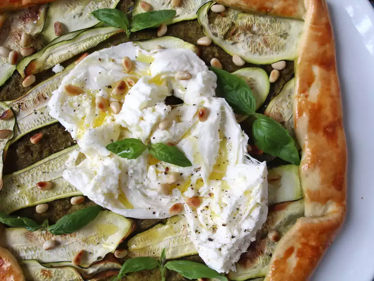 Torta de pesto e curgete (abobrinha): uma receita fácil e saborosa - foto 4