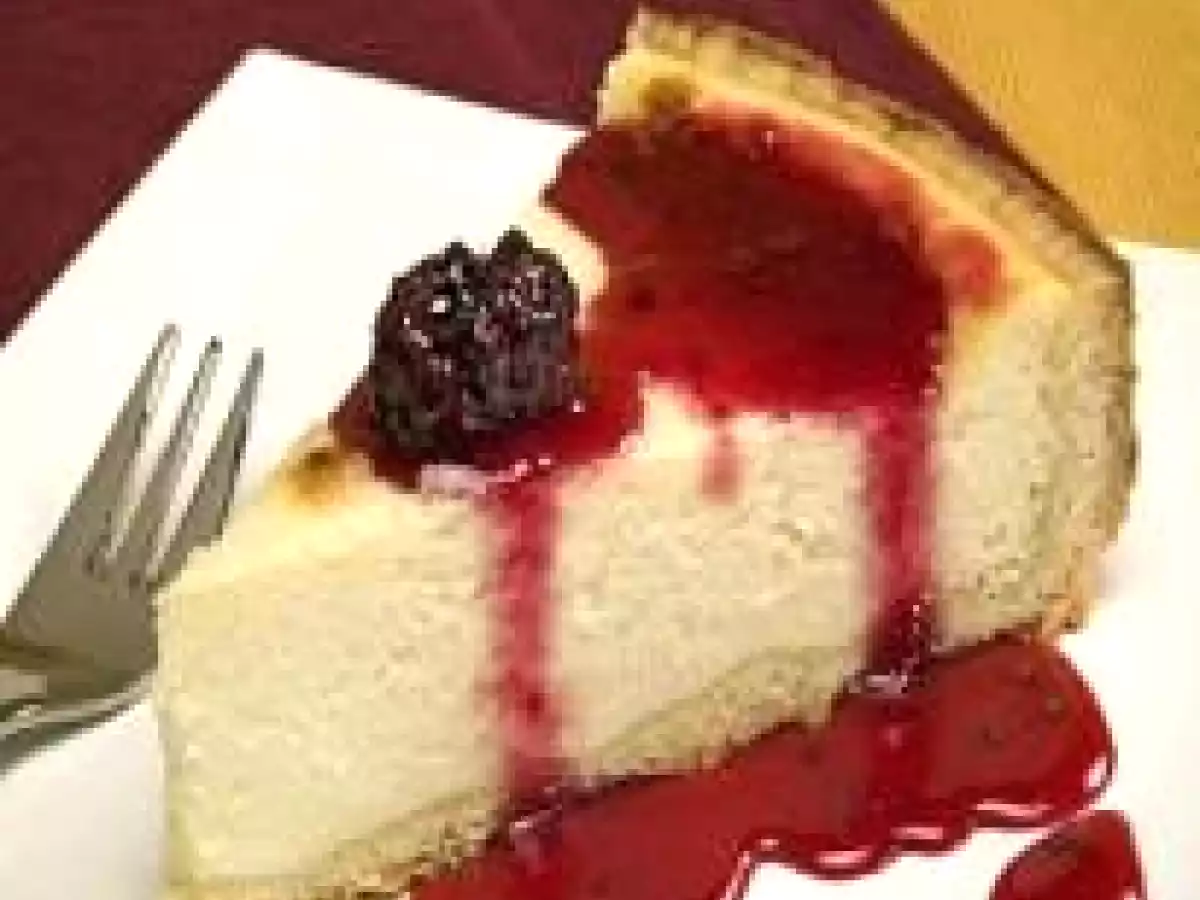 Torta de Ricota com Geléia de Amora