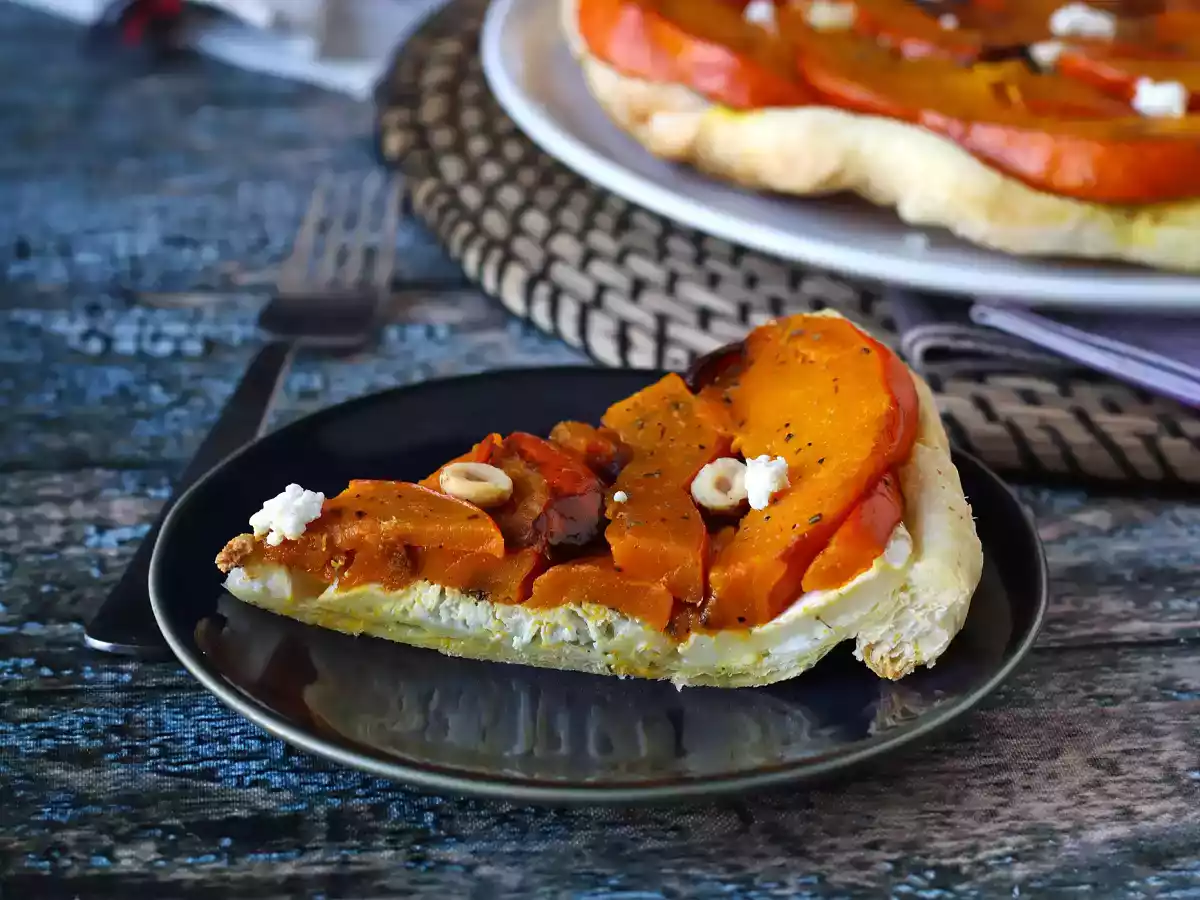 Torta invertida de abóbora com queijo de cabra e mel - foto 3