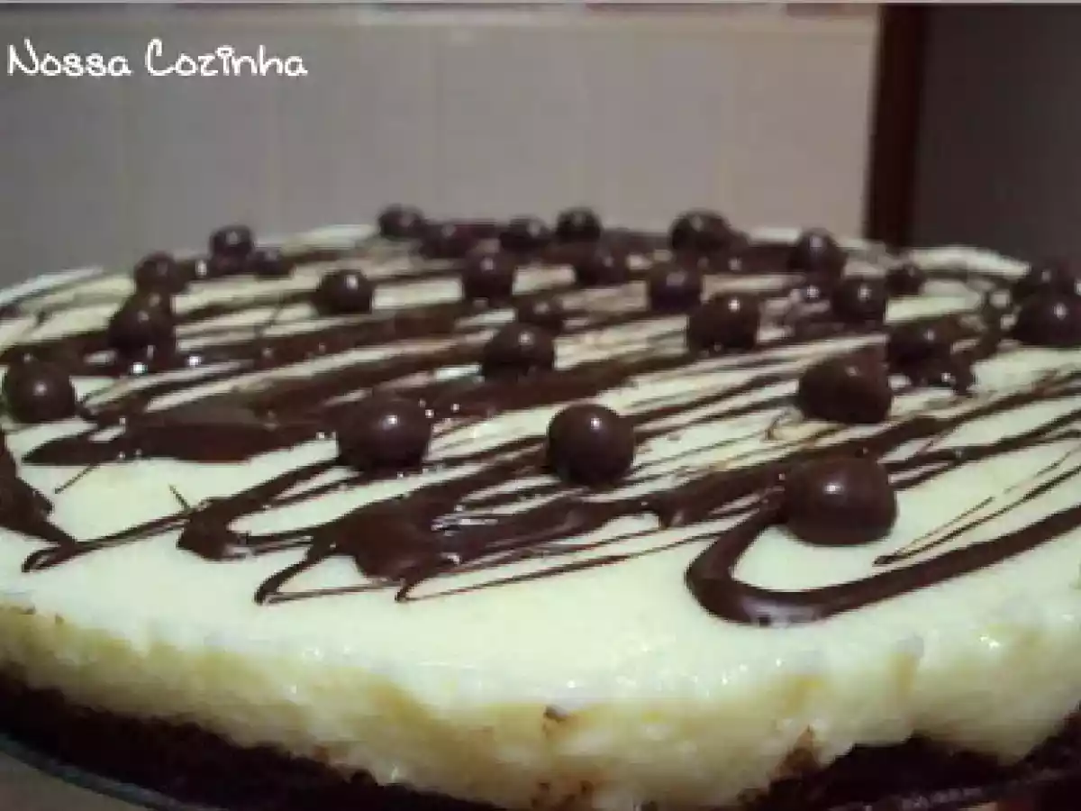 Torta Mousse de Coco com chocolate
