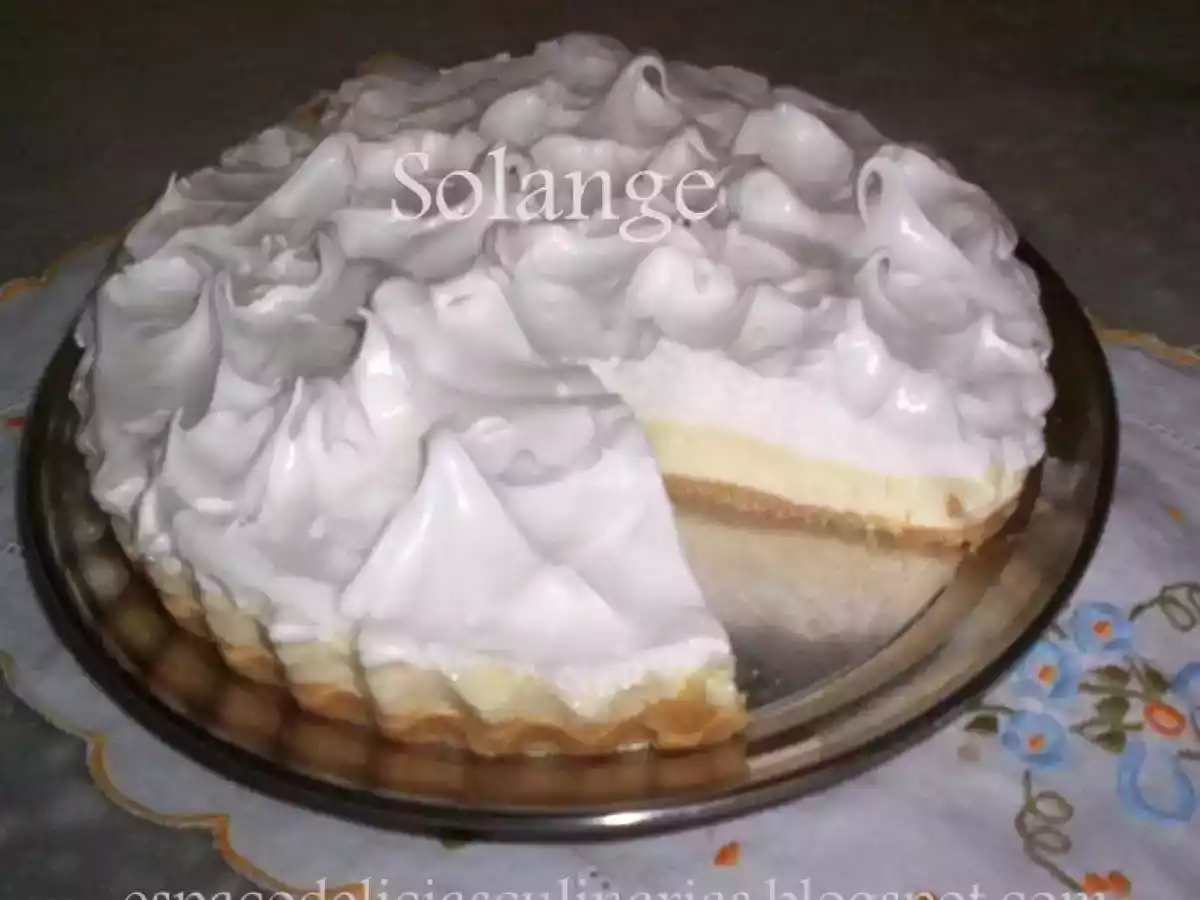 Torta mousse de limão