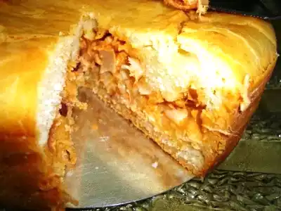 Torta salgada de fécula de batata