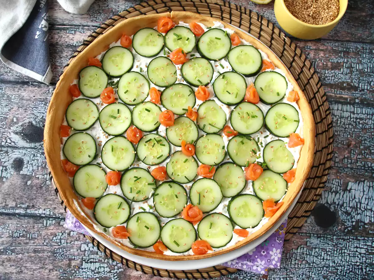 Torta super refrescante: ricota, pepino e salmão defumado - foto 4