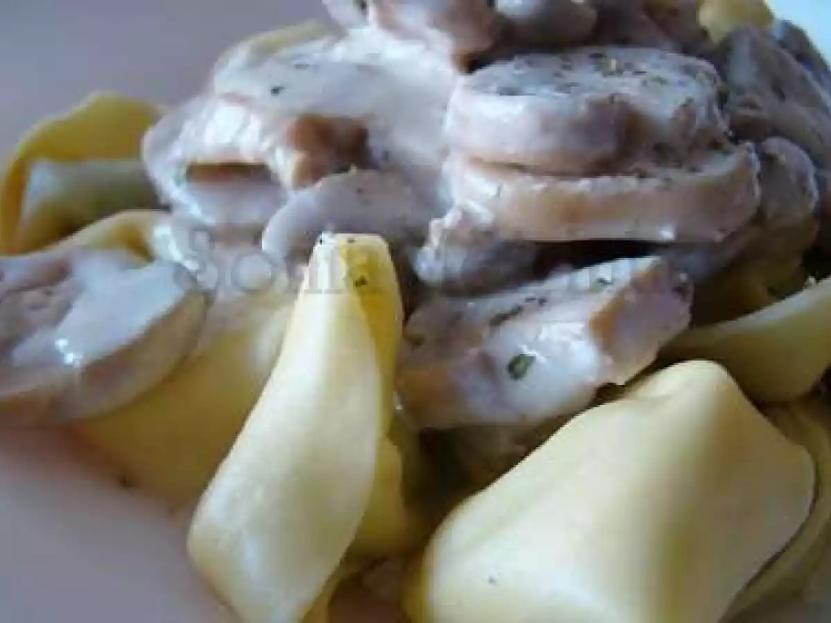 Tortelloni alla Ricotta e Spinaci com Molho de Cogumelos e Natas - foto 2