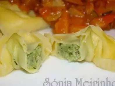 Tortelloni de Queijo Ricotta e Espinafres acompanhado de Legumes - foto 2