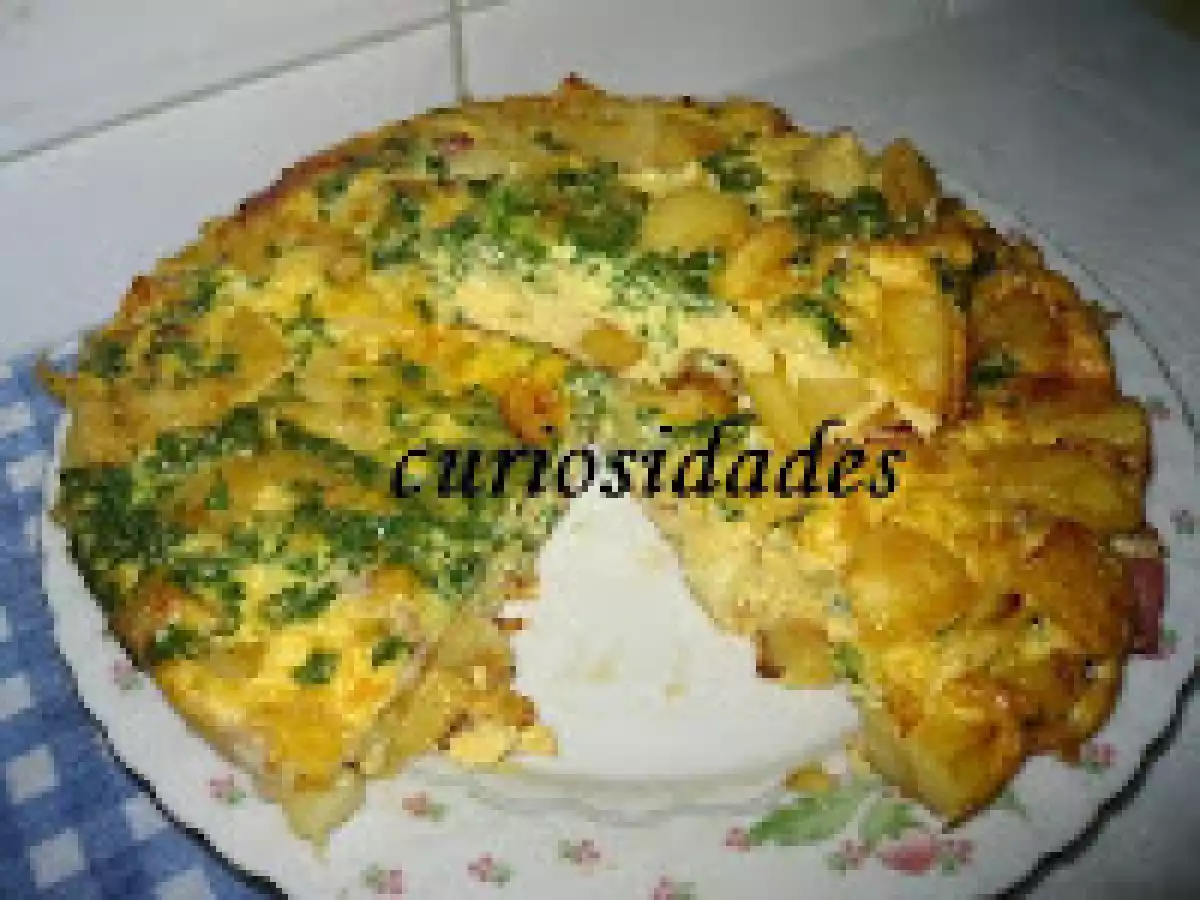 Tortilha de batata e chouriço