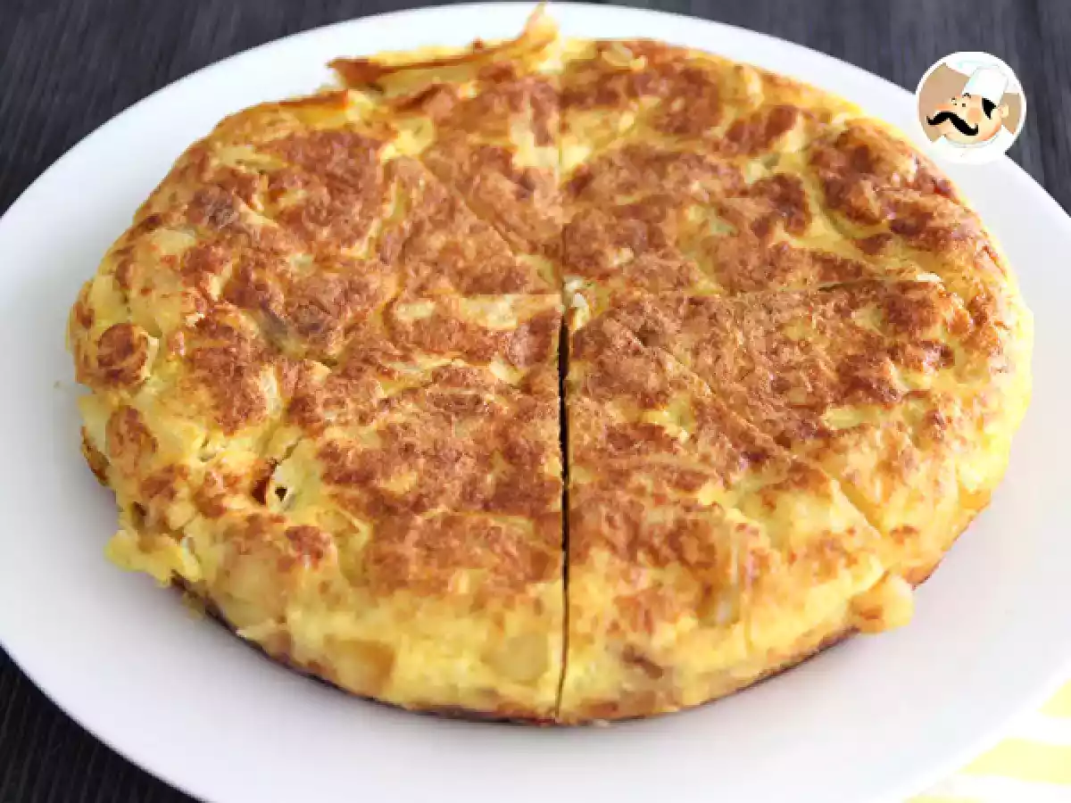 Tortilha de batatas com cebola