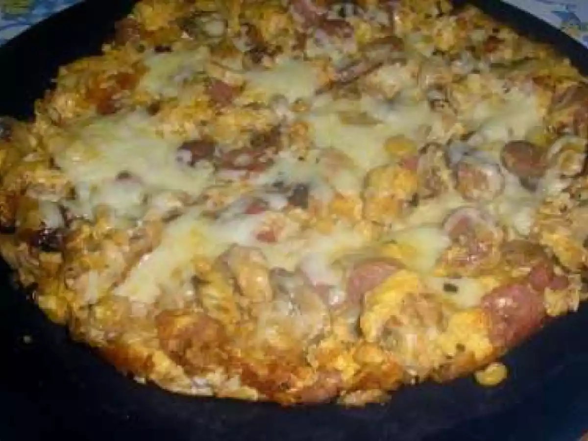 Tortilha de frango e salsicha