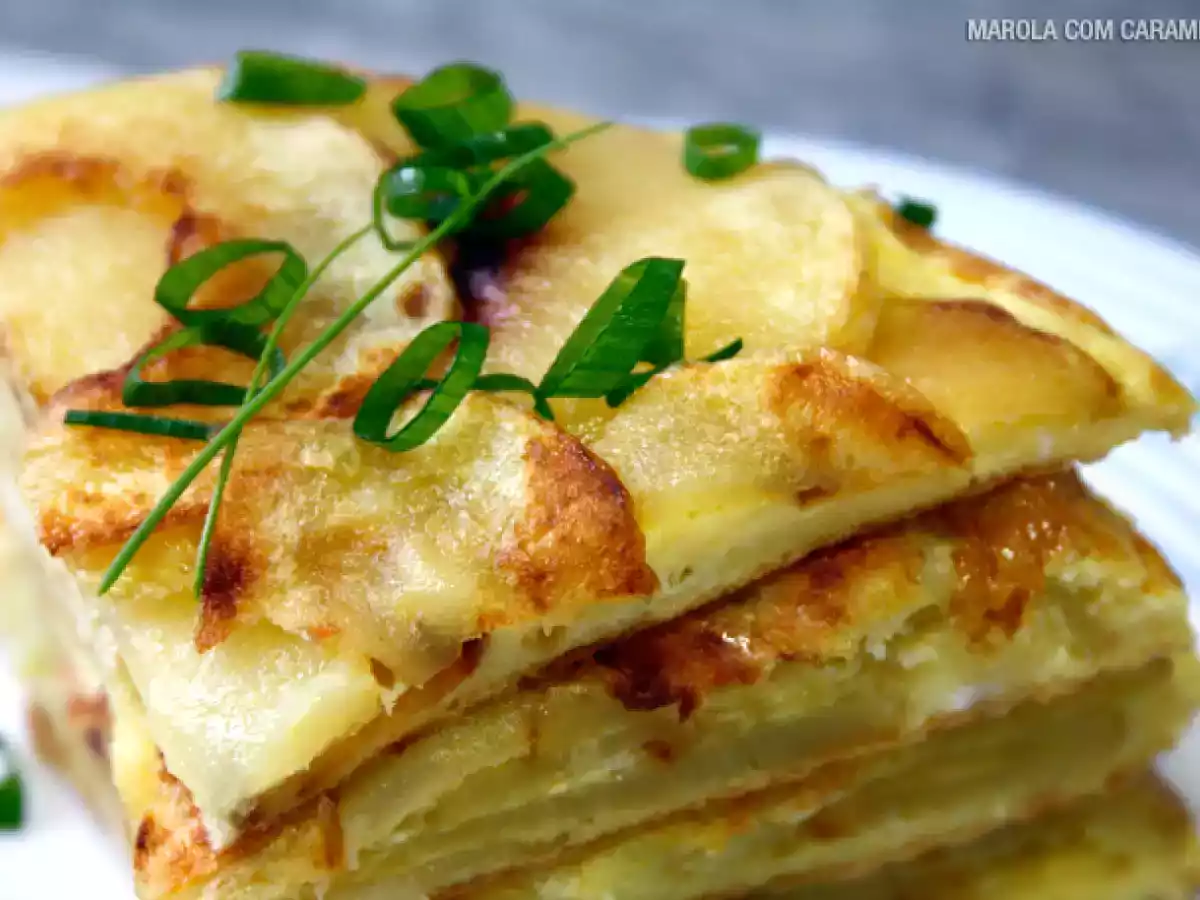 Tortilla de Patatas (tortilhas de batatas)