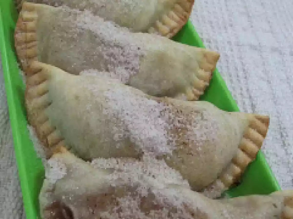 Tortinhas de cebola e queijo - foto 2