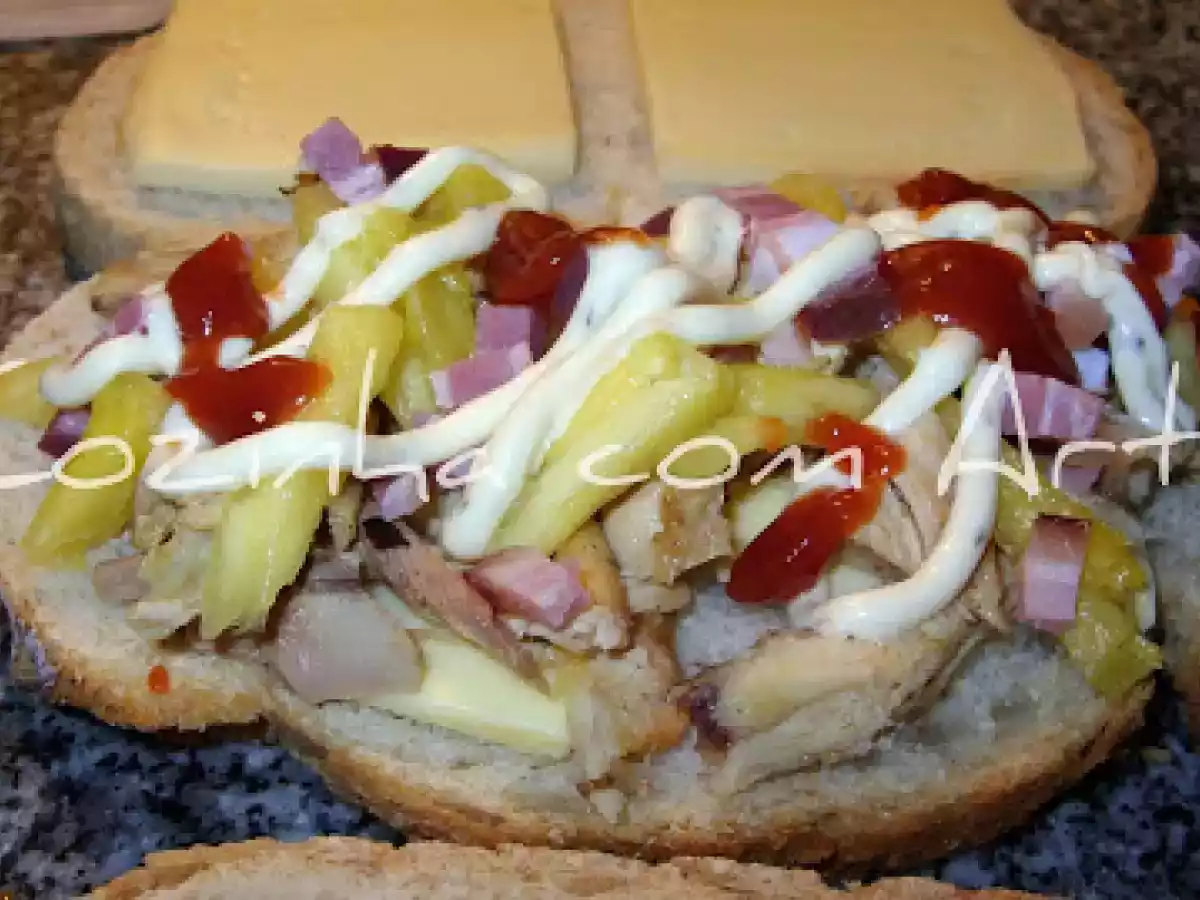 Tosta de frango com bacon e ananás - foto 3