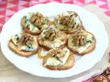 Tostas/ Torradas com roquefort, nozes e mel, foto 3