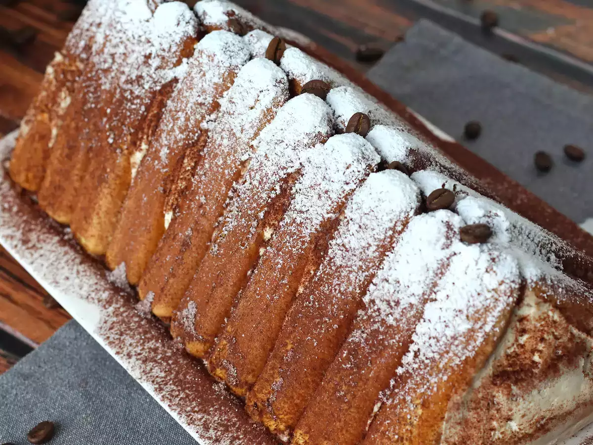 Tronco de Natal sabor tiramisù, feito sem molde - foto 3