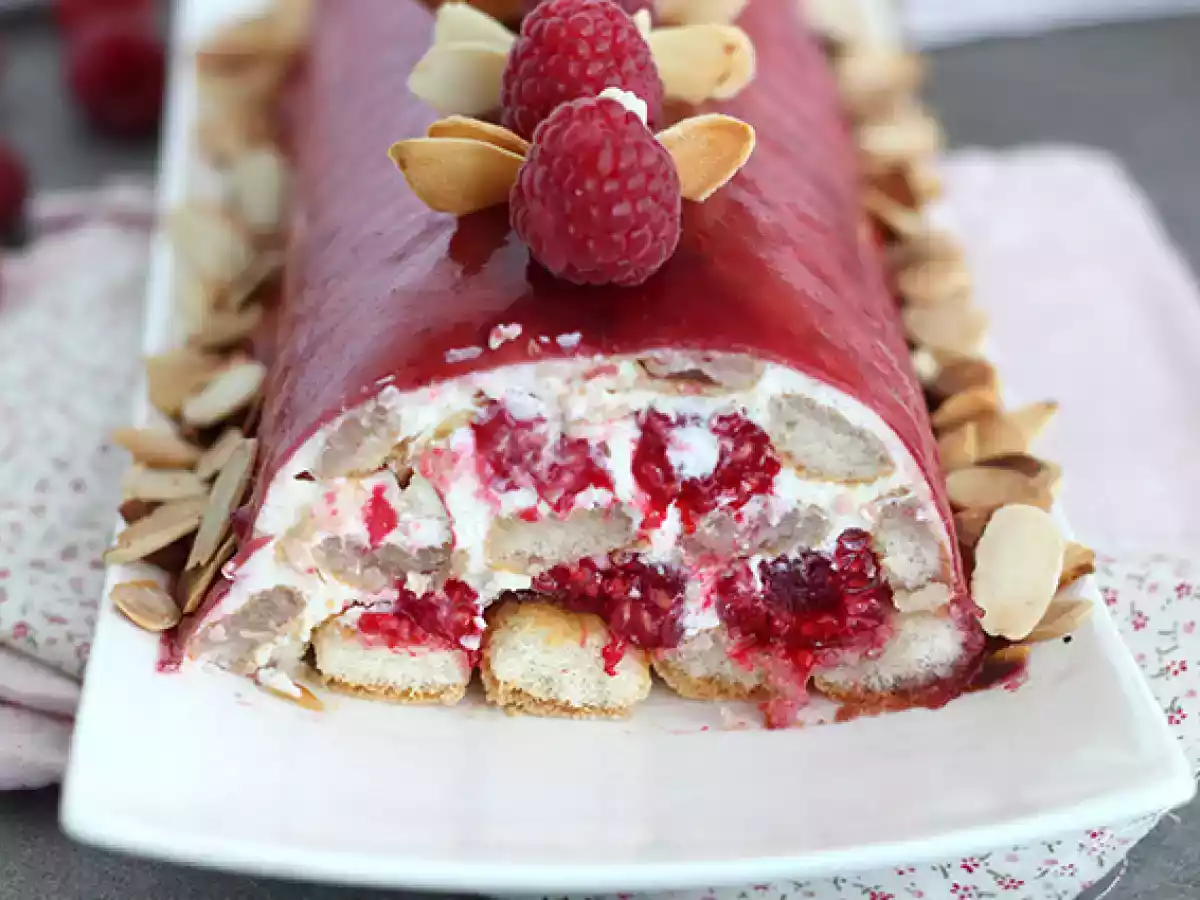 Tronco tiramisu de framboesa - foto 3