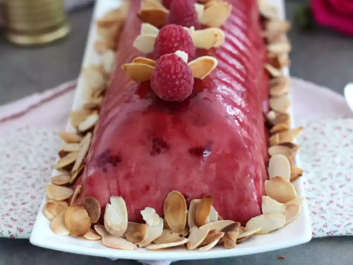 Tronco tiramisu de framboesa - foto 4