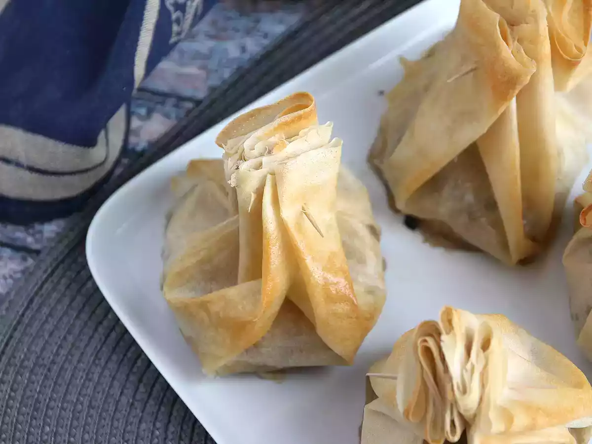 Trouxinhas crocantes de cogumelo, queijo e pêras - foto 3