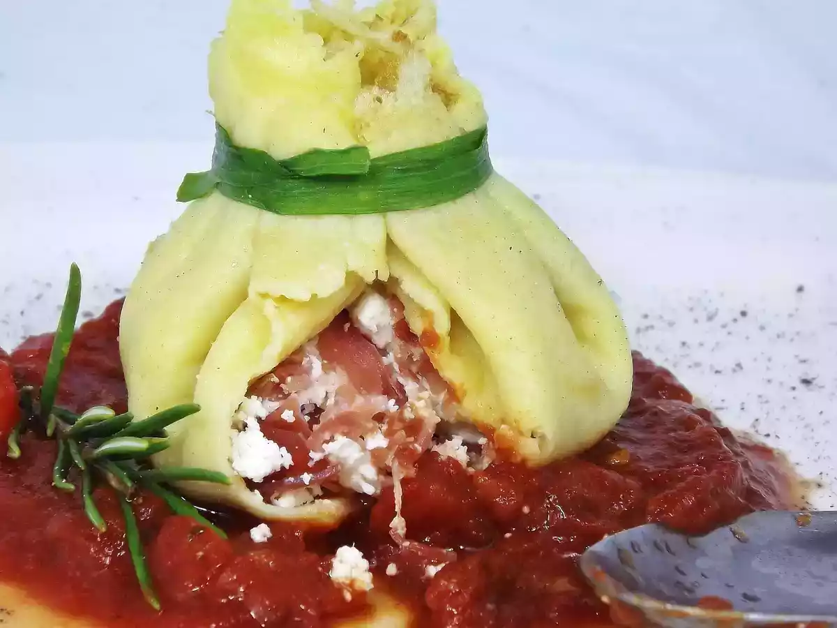 Trouxinhas de presunto parma e ricota - foto 2