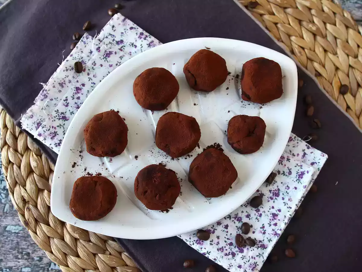 Trufa de tiramisu, a sobremesa italiana perfeita em mini porções - foto 5