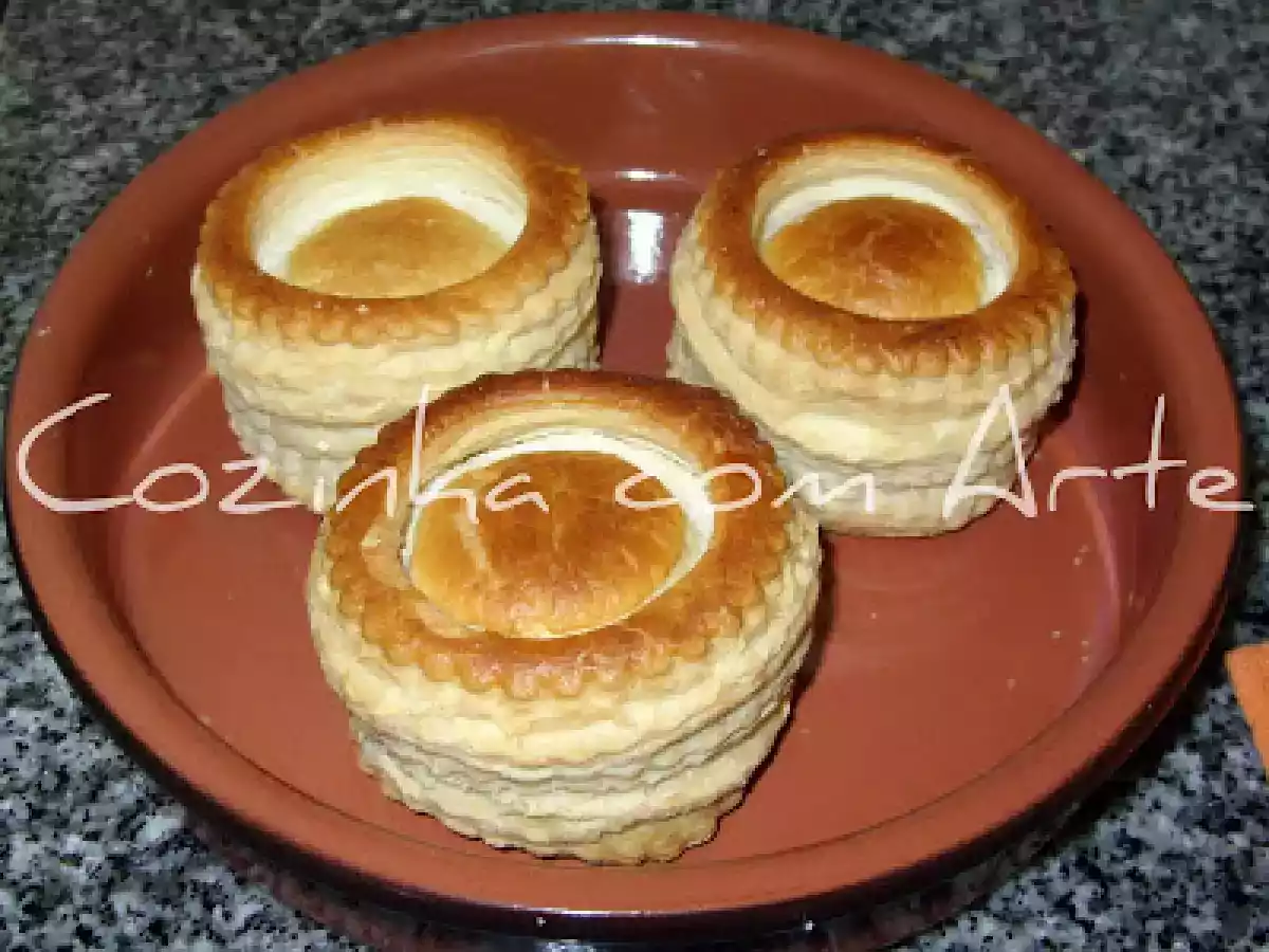 Vol au vent com creme de frango - foto 3