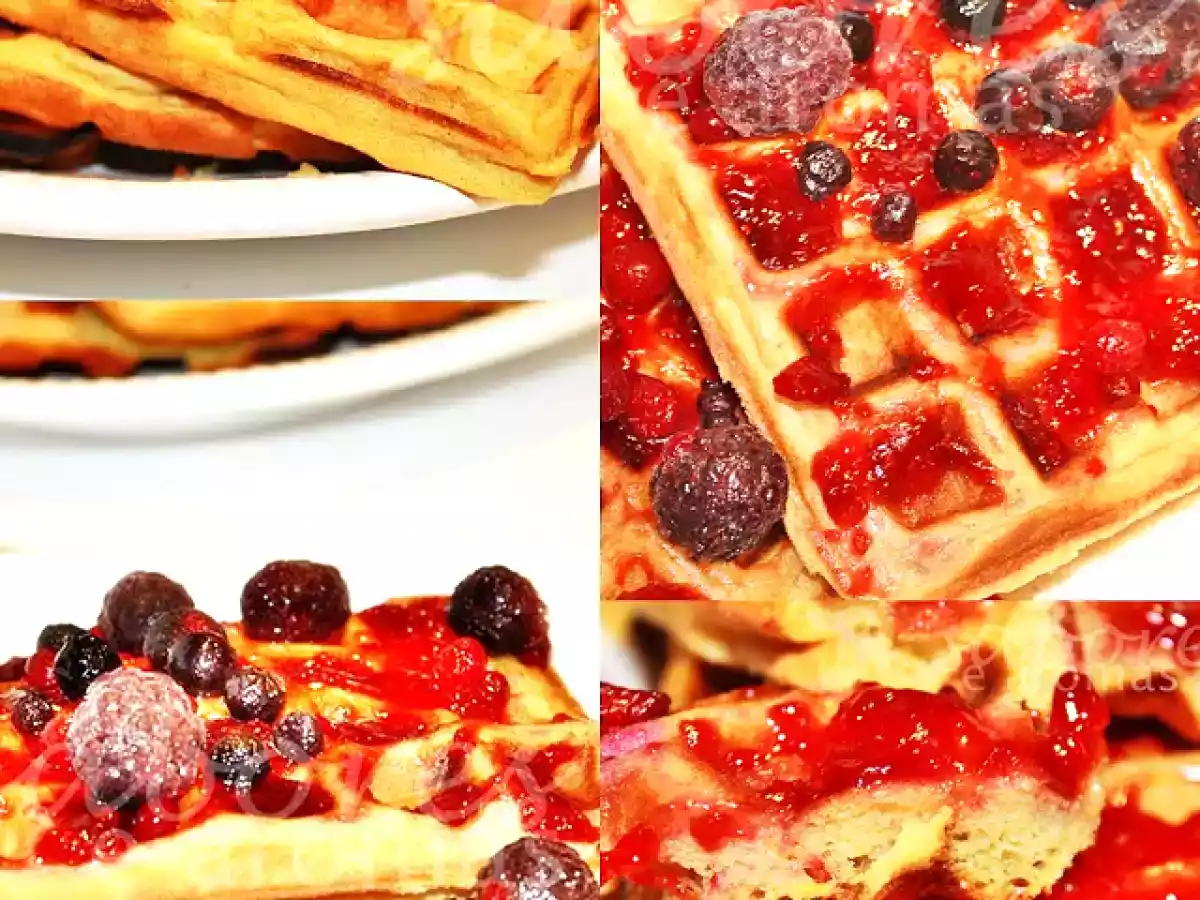 Waffle com geleia de framboesa e Frutos Silvestres. - foto 3
