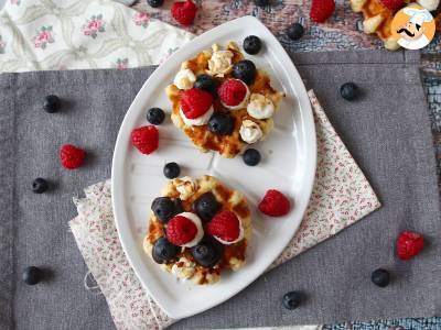 Waffles de frutas, chocolate e creme mascarpone - foto 5