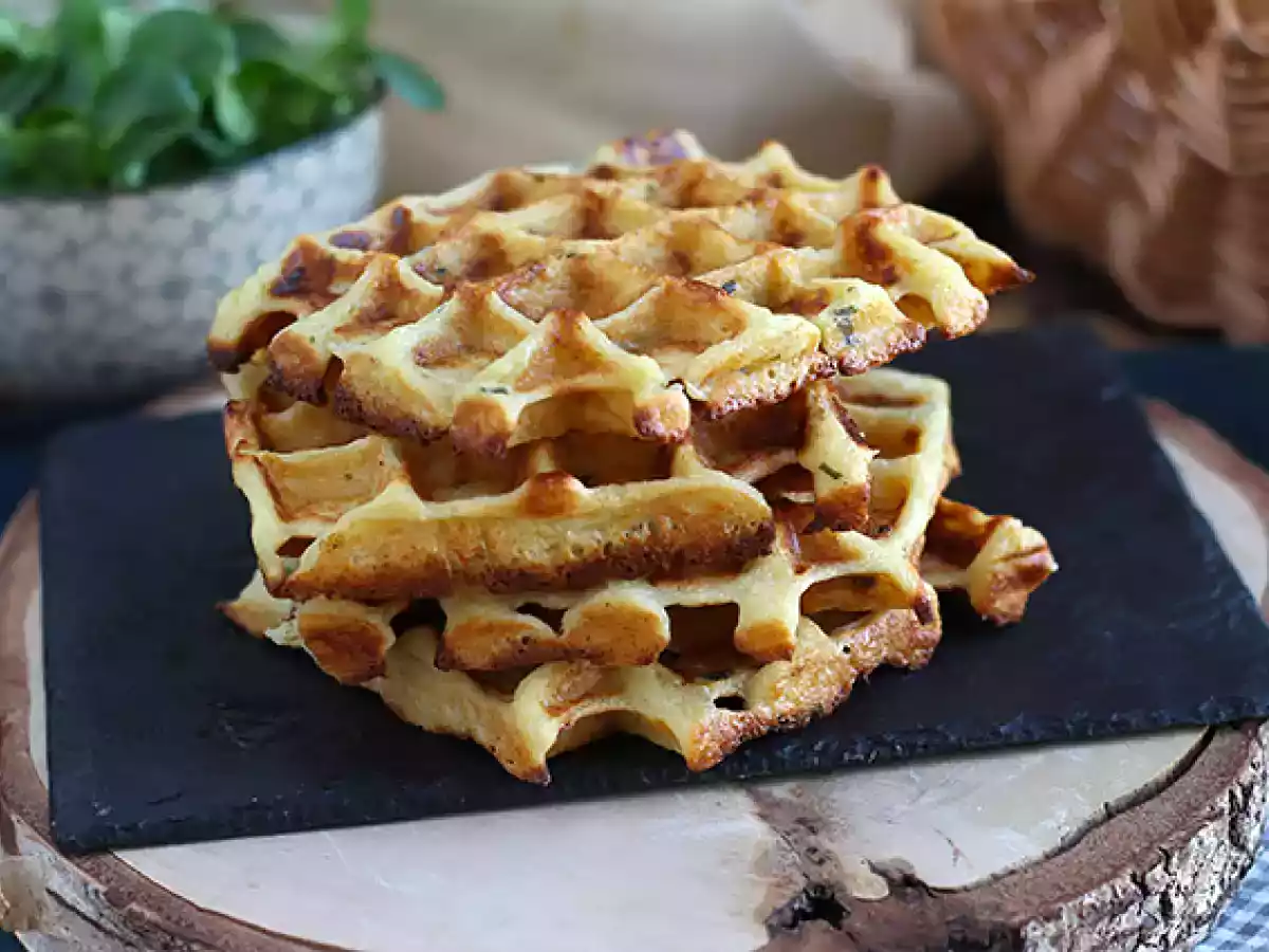 Waffles de salmão e queijo creme (philadelphia) - foto 6