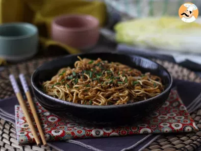 Wok de macarrão chinês, legumes e proteína de soja, foto 4