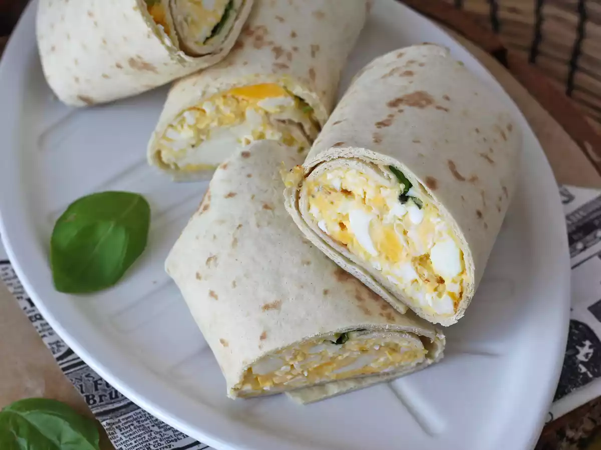 Wrap de ovo com feta, macio e super proteico - foto 2