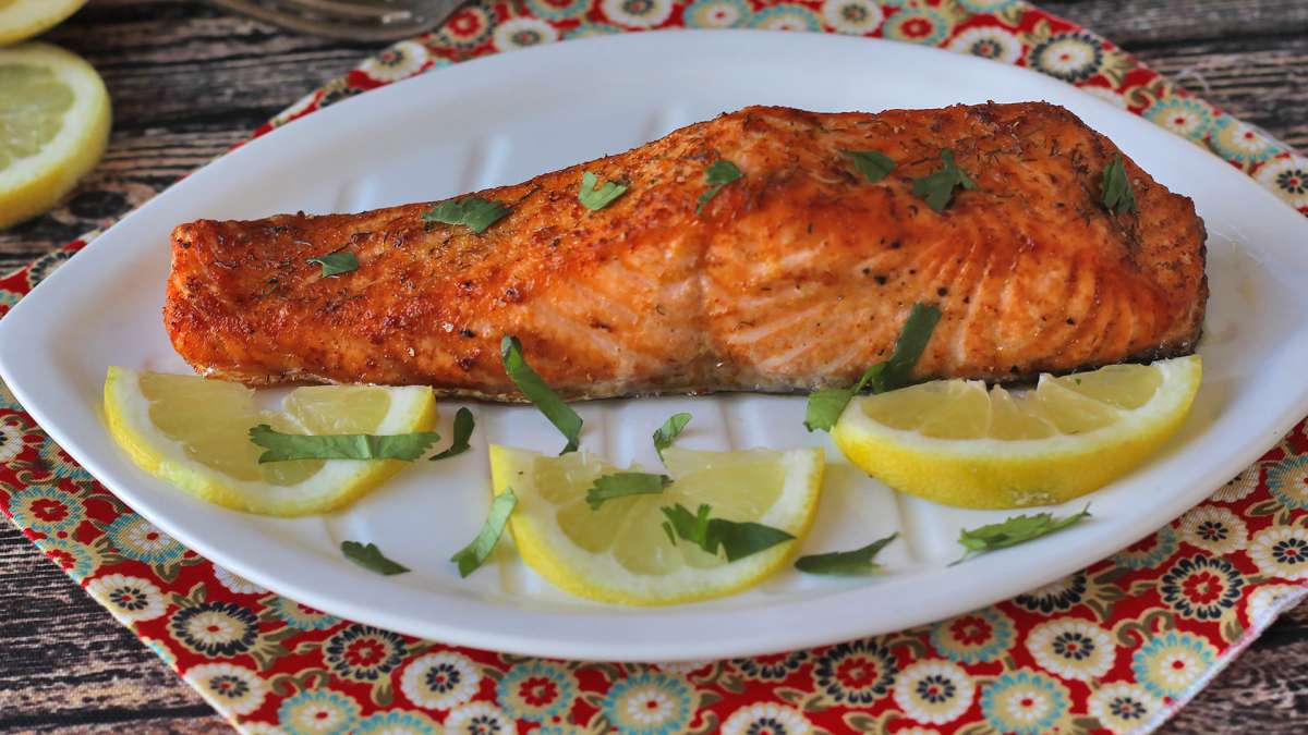 Salmão: 48 receitas fáceis no forno, air fryer, massas, saladas e mais