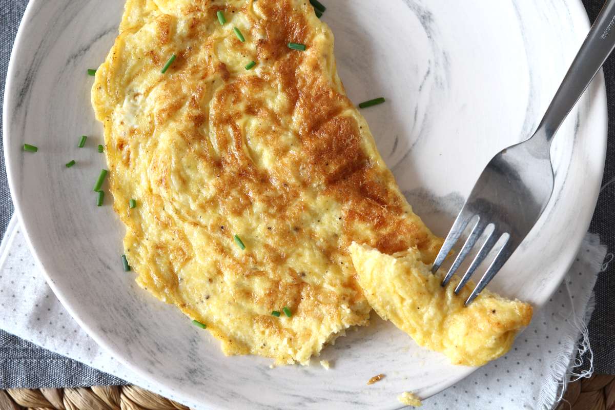 Omelete: receitas fáceis, rápidas e ideias para variar o recheio